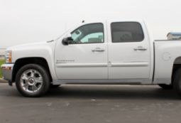 CHEVY SILVERADO 07-13 CREW CAB SIDE SKIRTS URETHANE