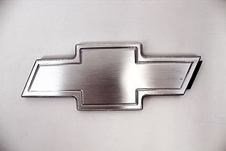 CHEVY HHR REAR 07-13 BOW TIE SATIN FINISH AND OUTLINE